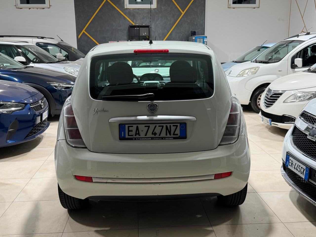 Lancia Ypsilon 1.4 Platino Ecochic GPL