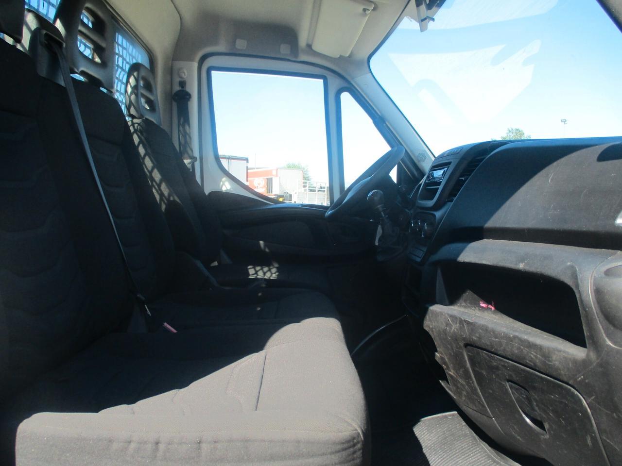 Iveco Daily 35C11 2.3 110CV E5 CASSONE FISSO 3.65M 144000 KM