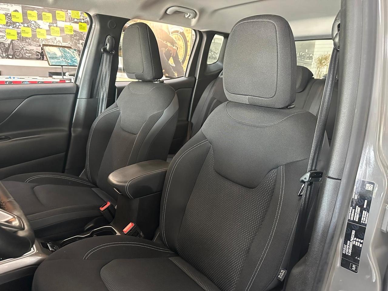 Jeep Renegade 1.6 Mjt DDCT 120 CV Limited FULL OPT. PARI AL NUOVO!!!