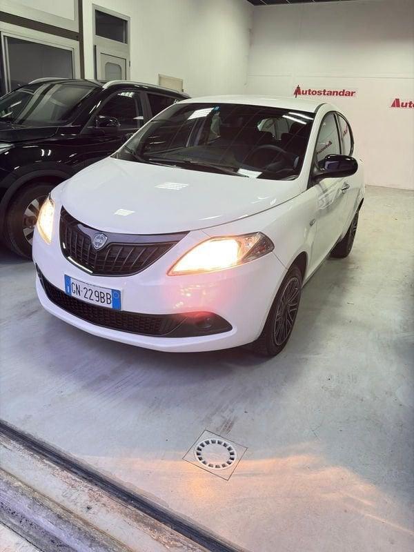 Lancia Ypsilon 3ª serie 1.0 FireFly 5 porte S&S Hybrid Gold