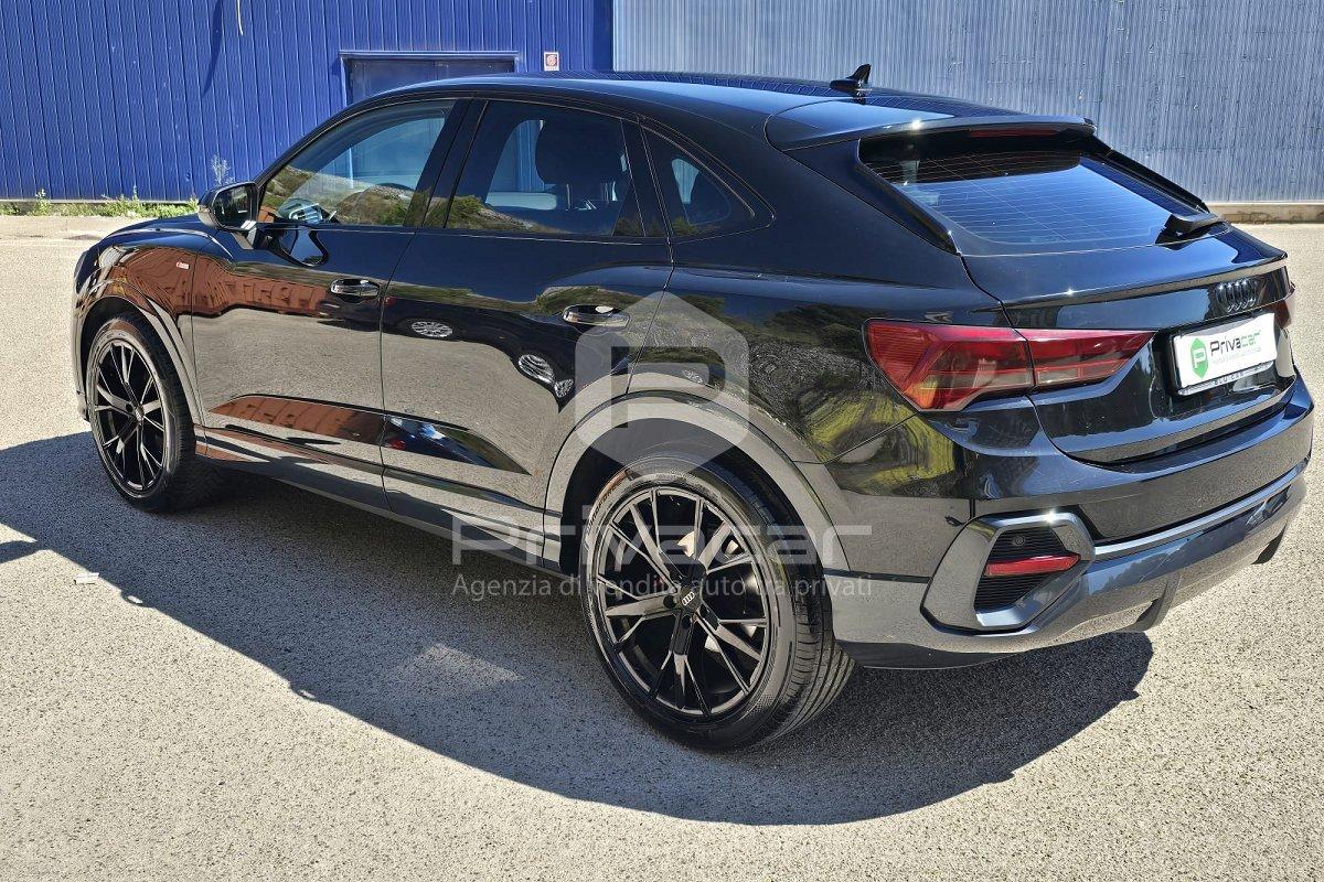 AUDI Q3 35 TDI quattro S line edition