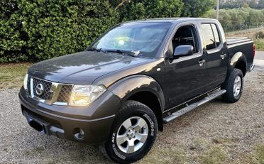 Nissan Navara 2.5 dCi 4 porte Double Cab SE
