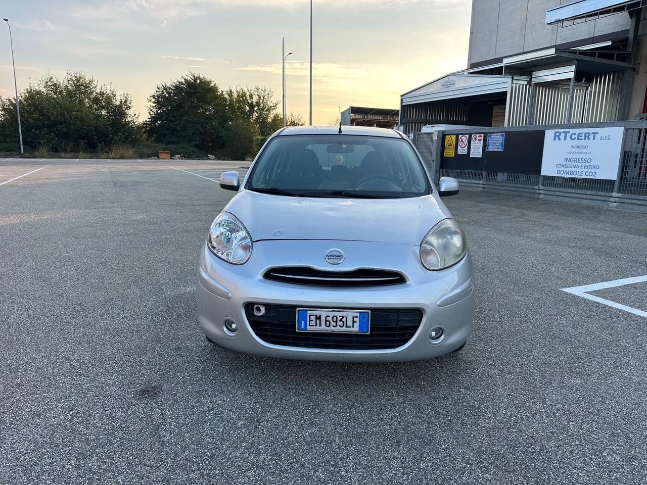 Nissan Micra 1.2 12V 5 porte Acenta cambio automatico