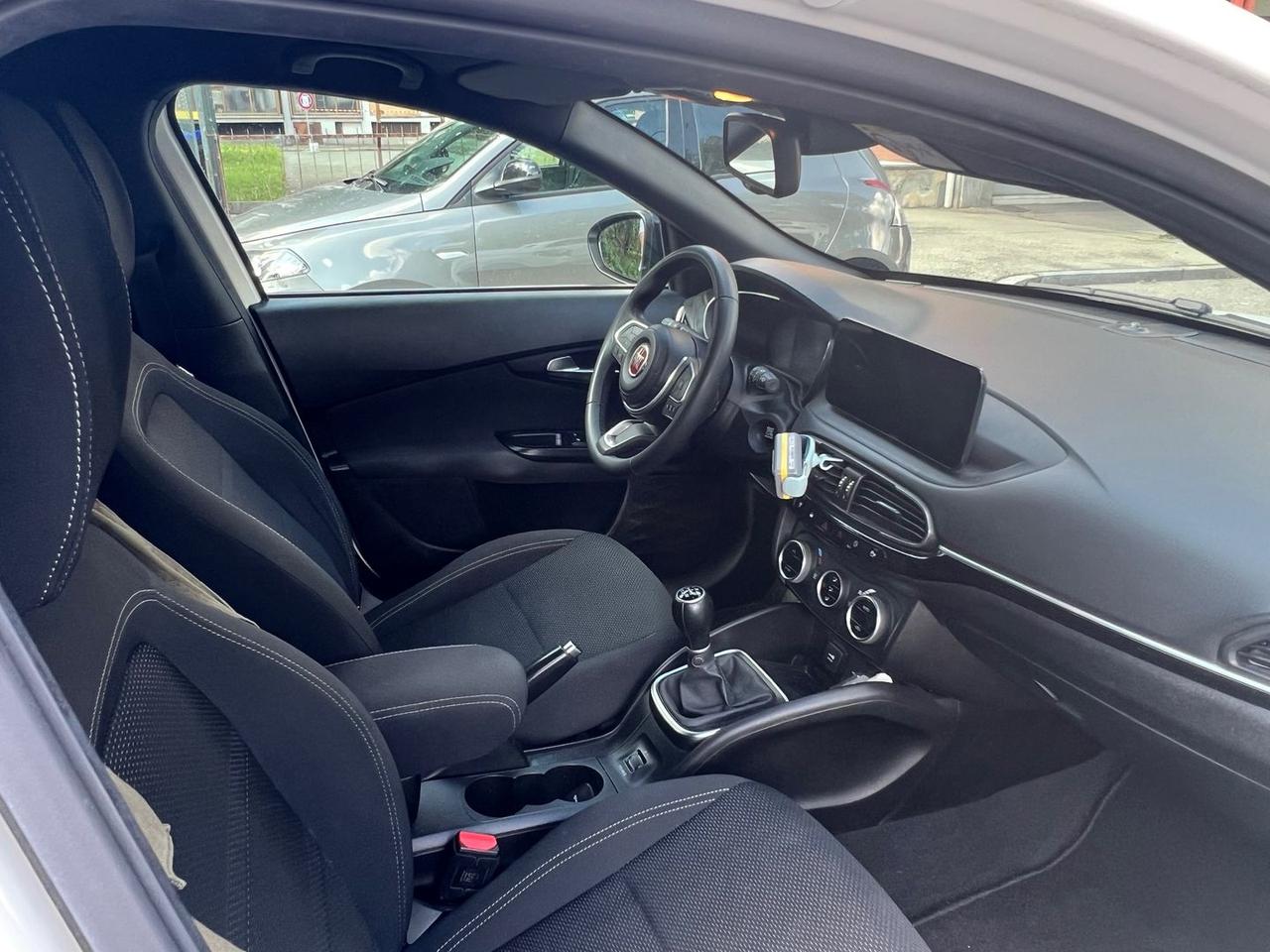 Fiat Tipo City Sport 1.0 #6792