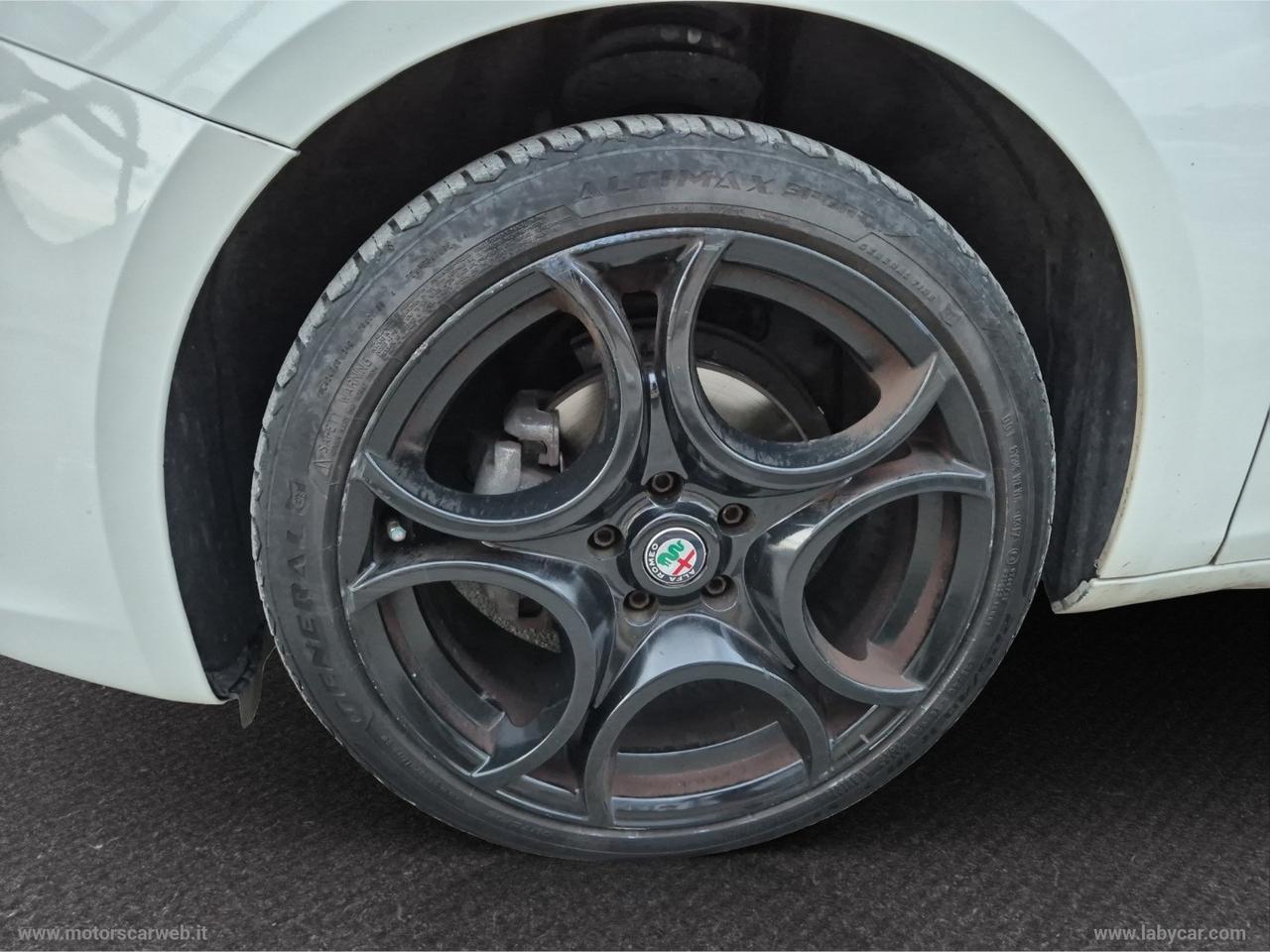 ALFA ROMEO Giulietta 1.6 JTDm-2 105 CV Distinctive