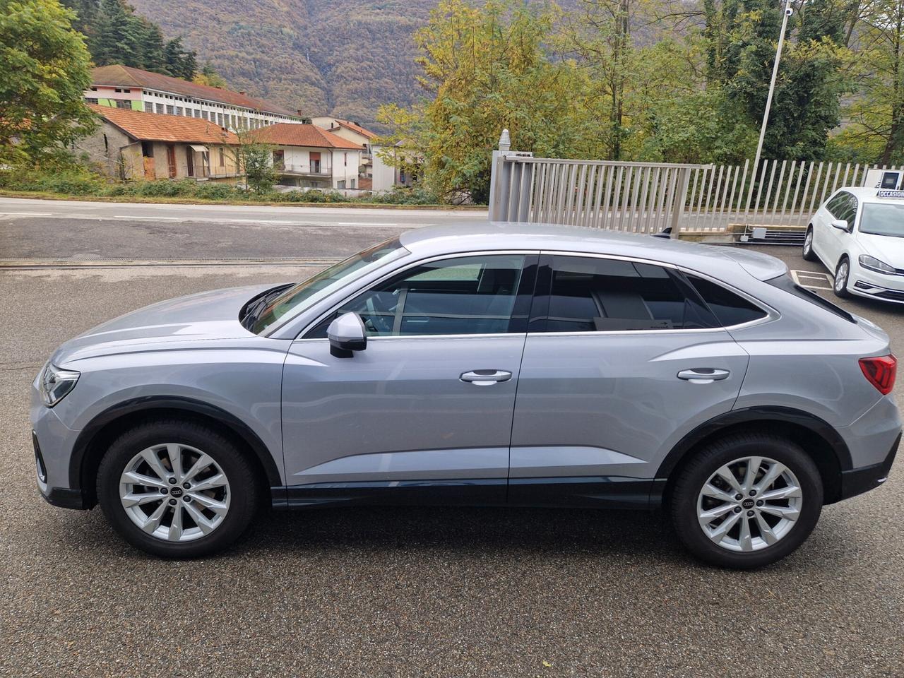 Audi Q3 35 TFSI S tronic line edition