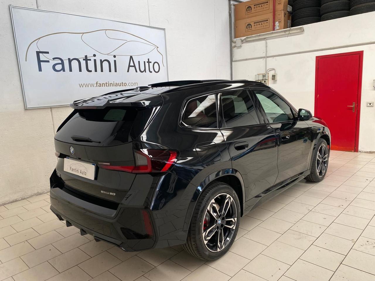 BMW iX1 eDrive20 Pacchetto M Sport Pro-Ok Neopatentati-LEGGI SOTTO