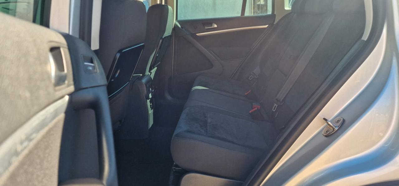 Volkswagen Tiguan 2.0 TDI 140 CV 4MOTION Track & Style