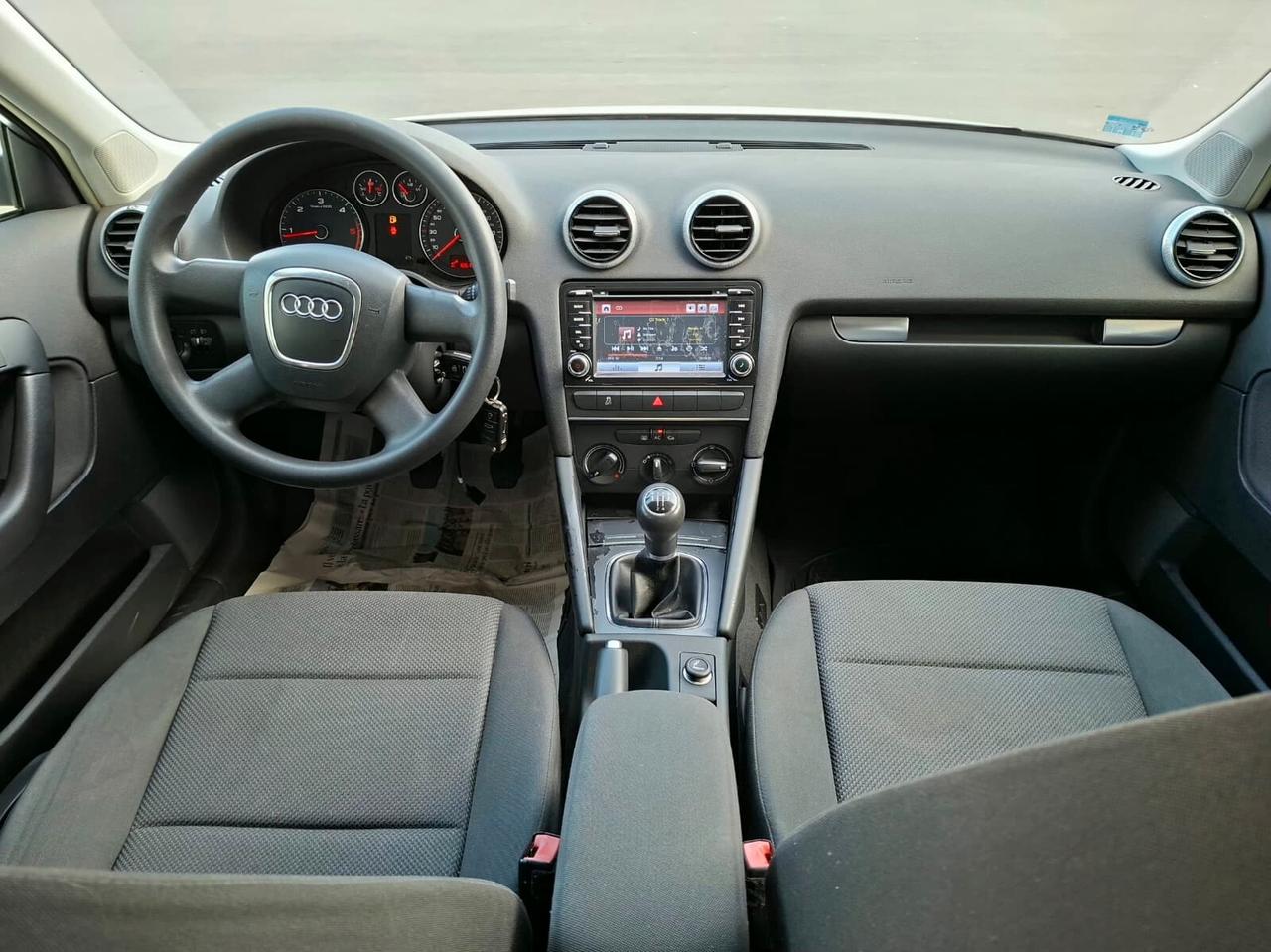 Audi A3 SPB 1.6 TDI 90cv Ambition 2012