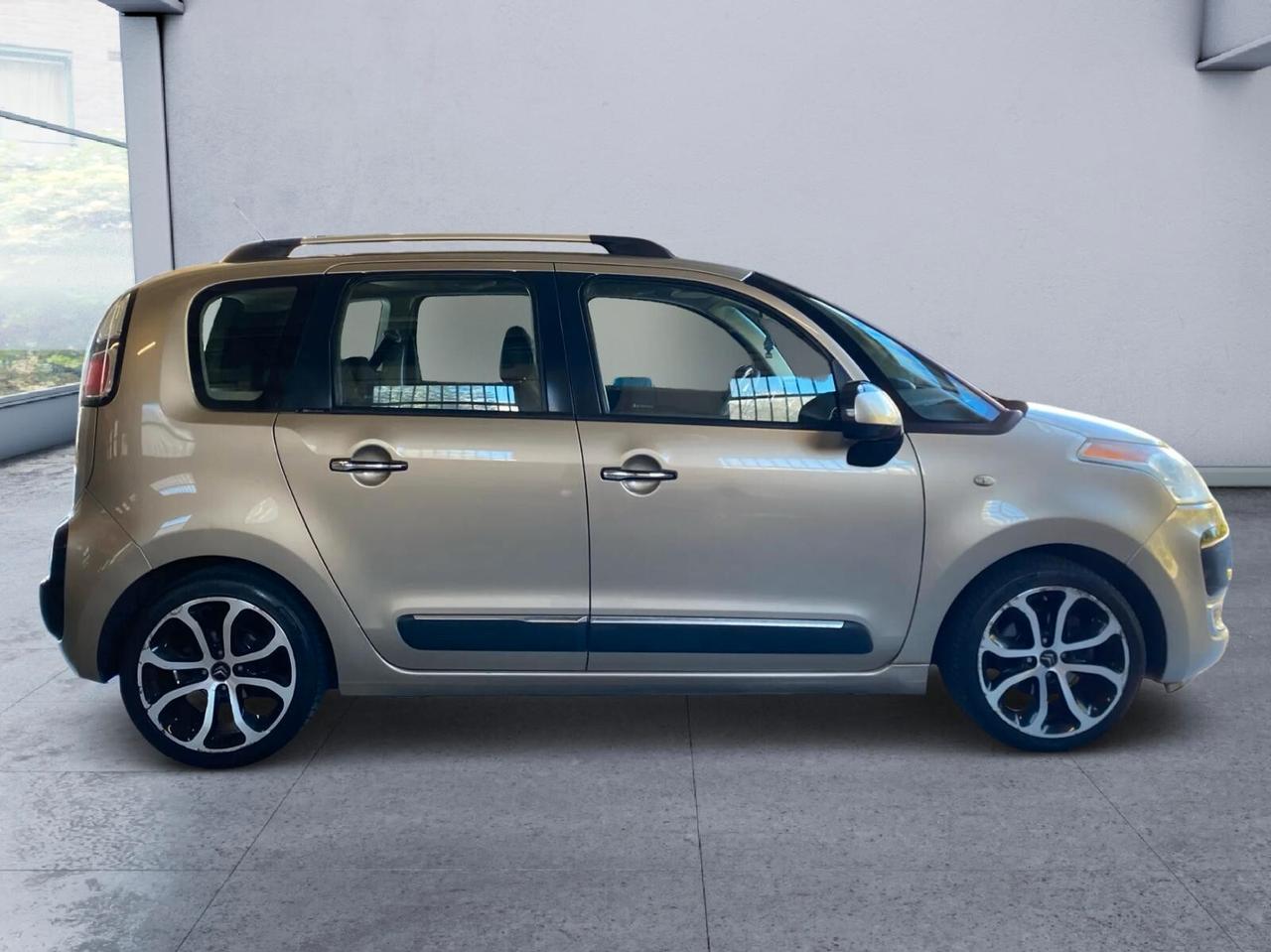 Citroen C3 Picasso Exclusive 1.6 /120cv GPL (2033) Tetto Panoramico /Pelle - Ok NEOPATENTATI