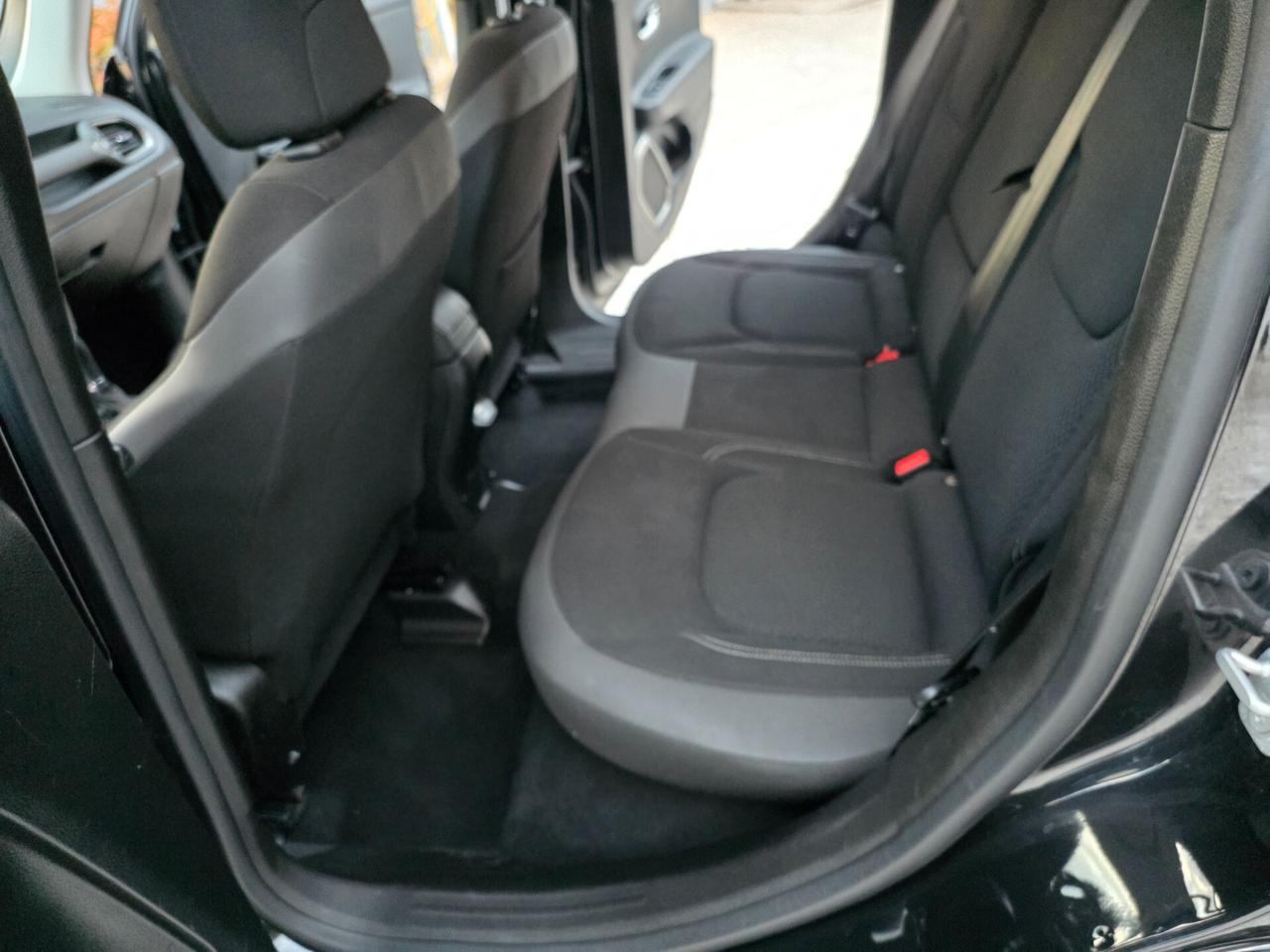 Jeep Renegade 1.3 T4 DDCT Limited
