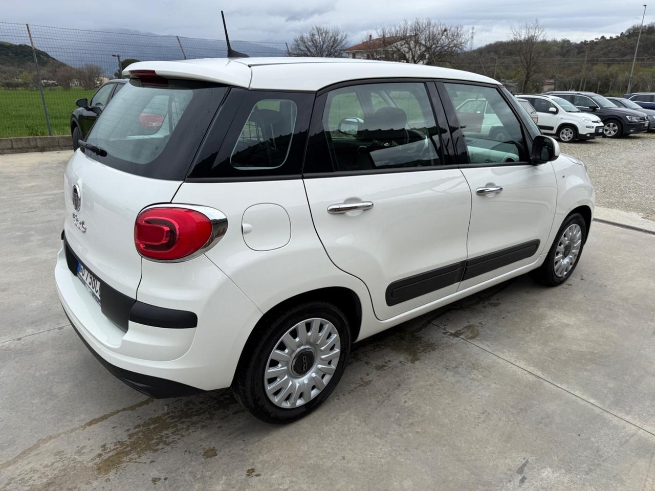 Fiat 500L 1.3 Multijet 95 CV Business Autocarro 4