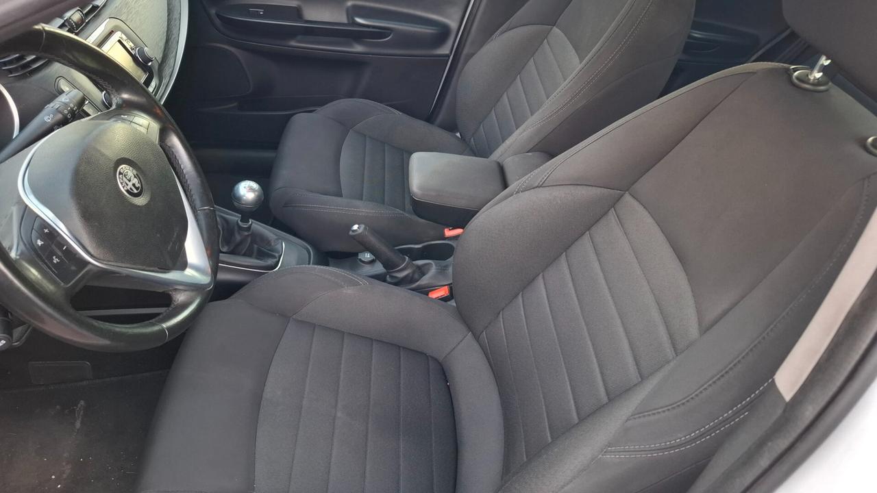 Alfa Romeo Giulietta 1.6 JTDm 120 CV Business