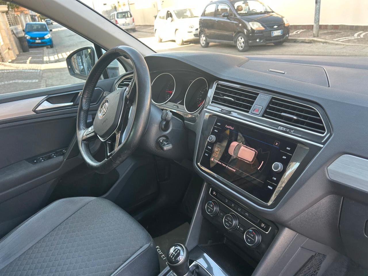 Volkswagen Tiguan 1.6 TDI SCR Sport BlueMotion Technology