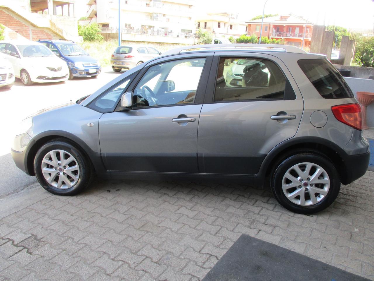 FIAT Sedici 2.0 MJT 16V 4x2 Emotion