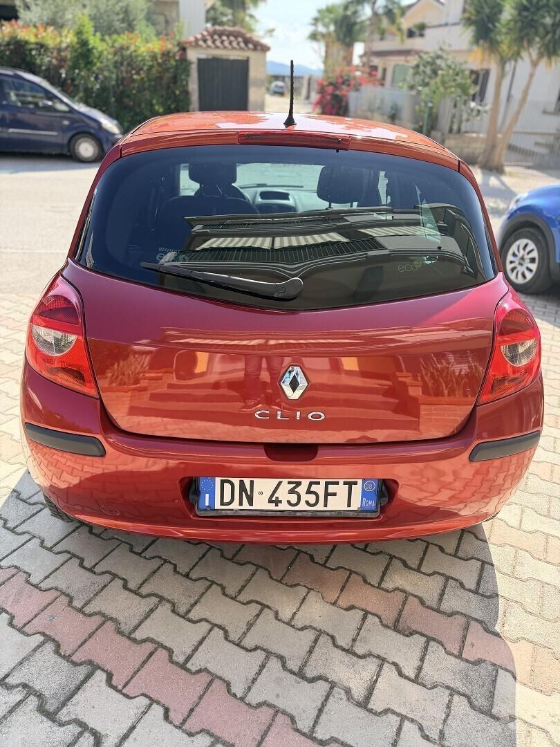 RENAULT CLIO 1.5 DCI 5P