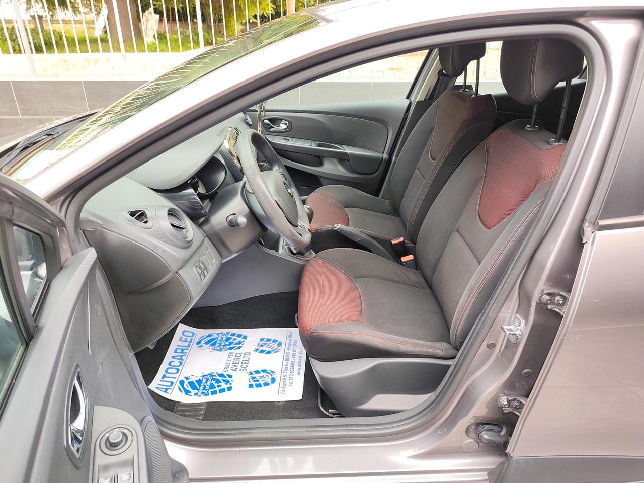 Renault Clio 1.2 BENZINA NAVIGATORE