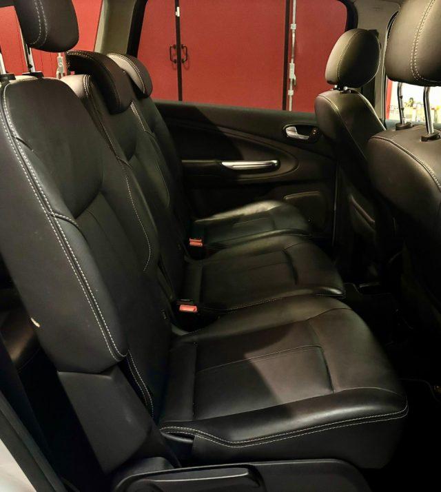 FORD S-Max 2.0 TDCi 140 CV New Titanium ** 7 POSTI **