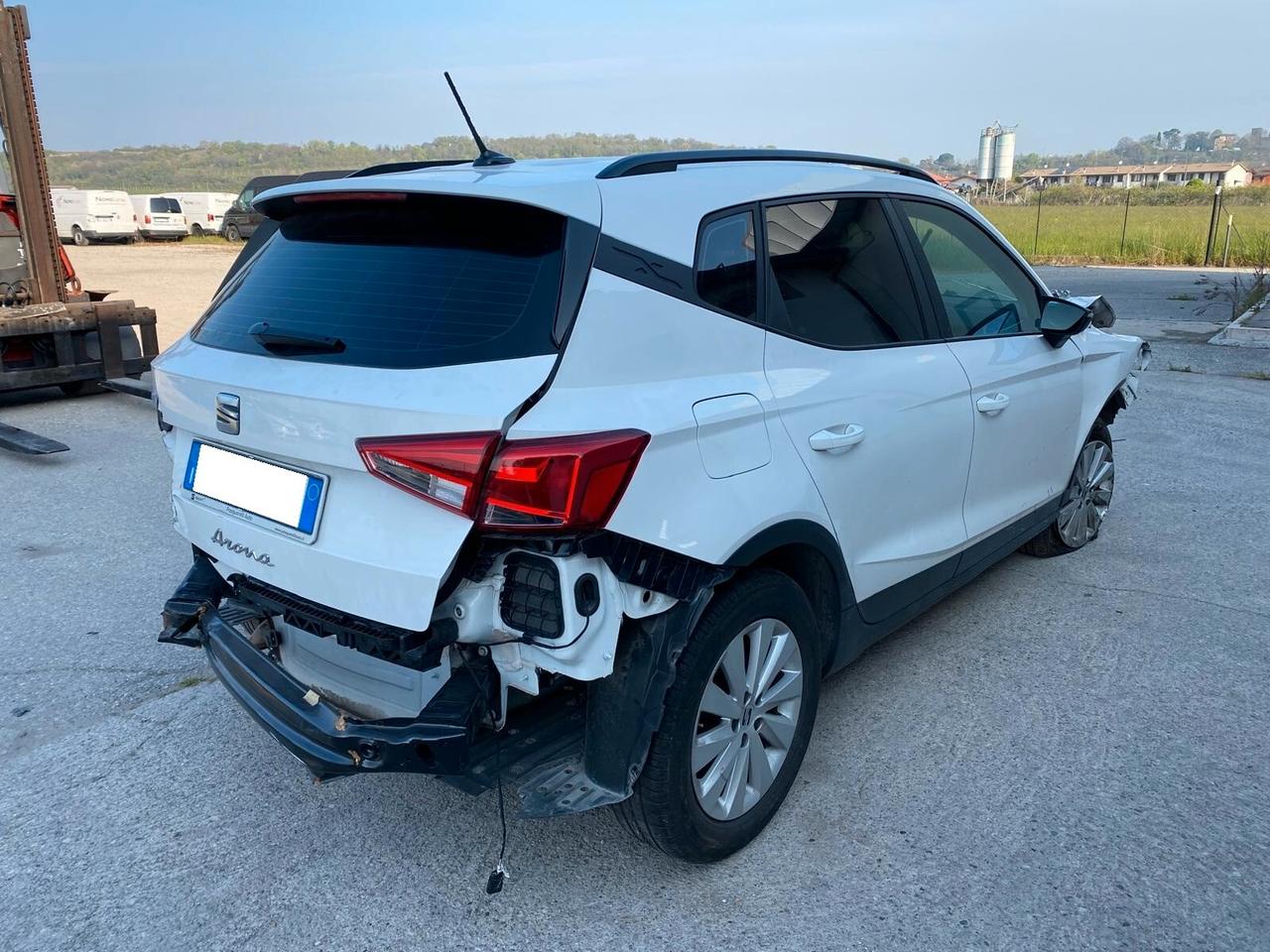SEAT Arona 1.0 ecotsi FR 95cv INCIDENTATA