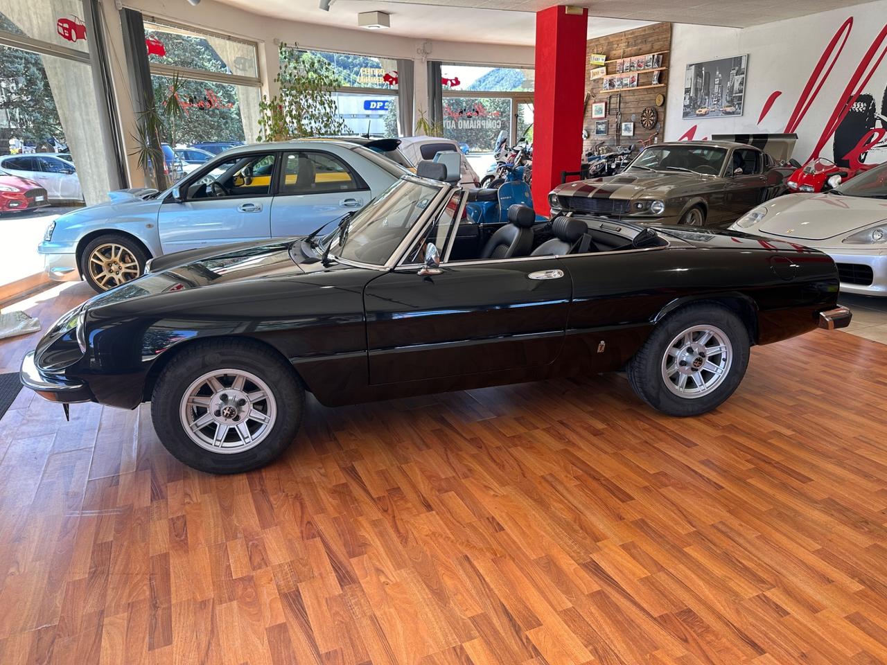 Alfa Romeo Spider 2.0 Veloce