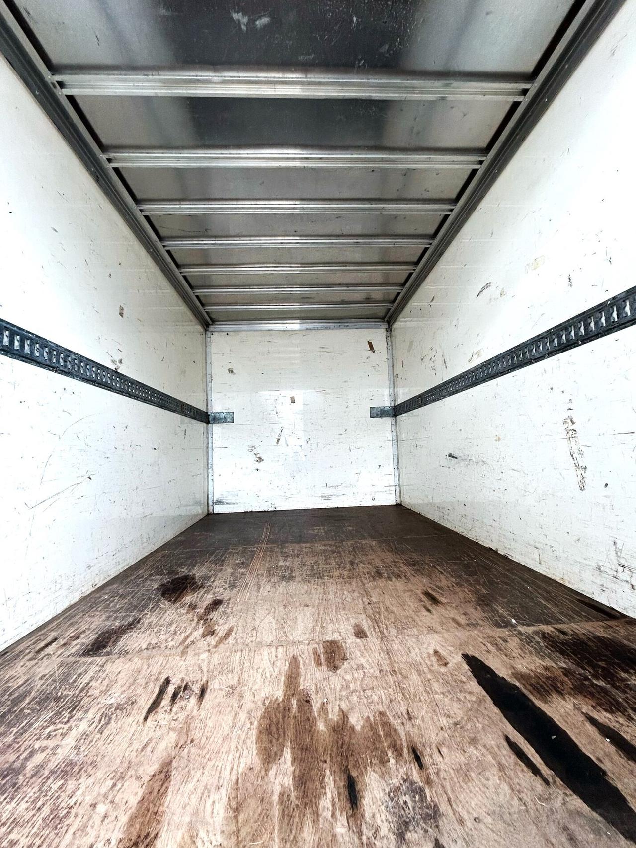 Mercedes Benz Sprinter 416 T 37/35 gemellato con Furgonatura