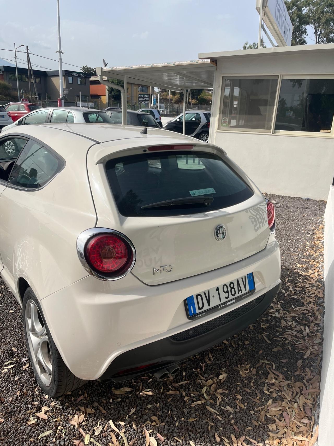 Alfa Romeo MiTo 1.4 155cv Distinctive -2008