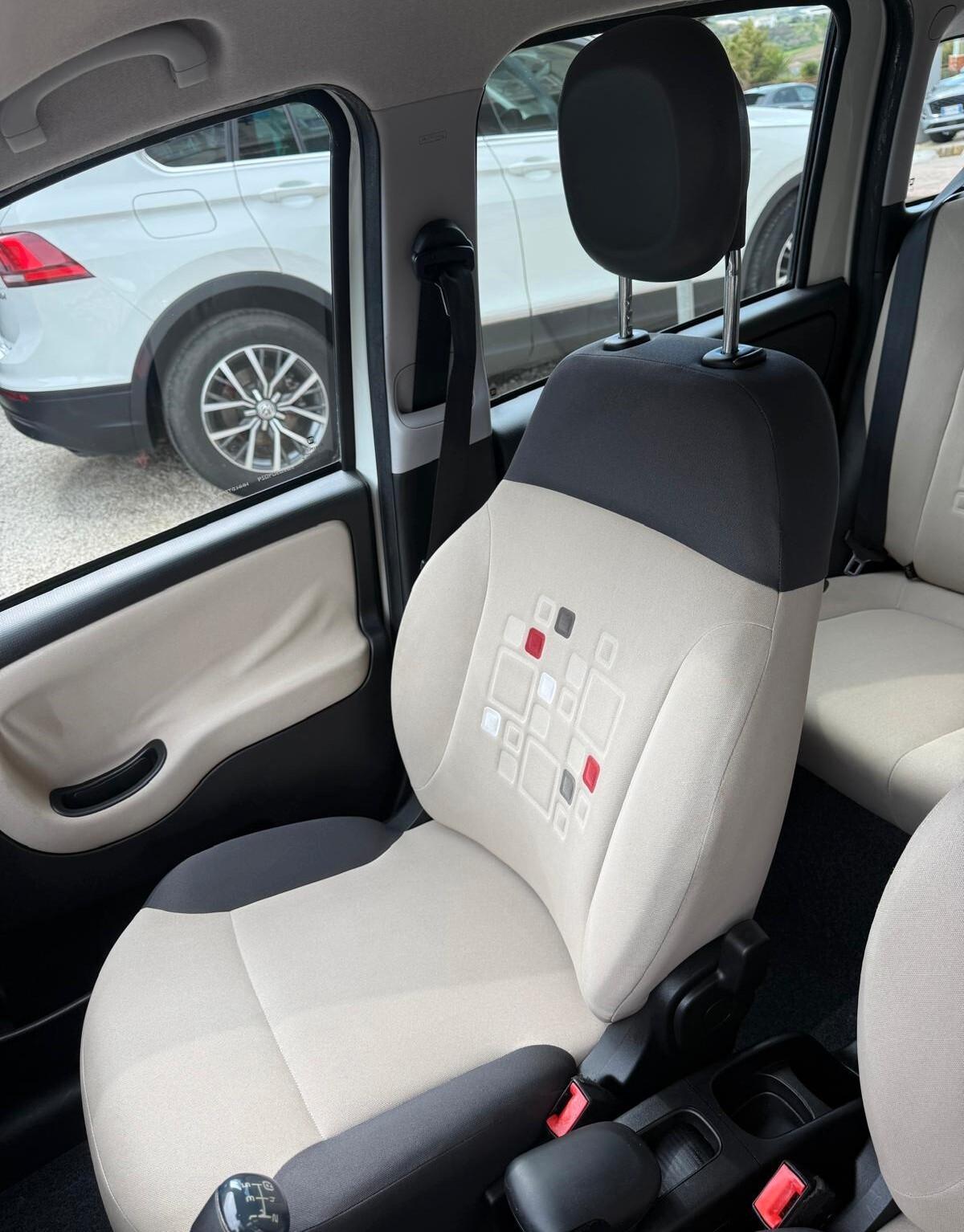 Fiat Panda 1.3 MJT 95 CV Lounge