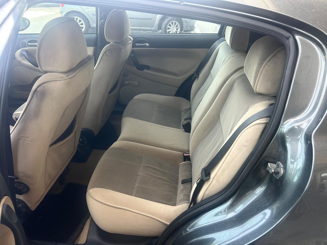 Alfa Romeo 147 1.9 JTD (115 CV) cat 5p. Distinctive