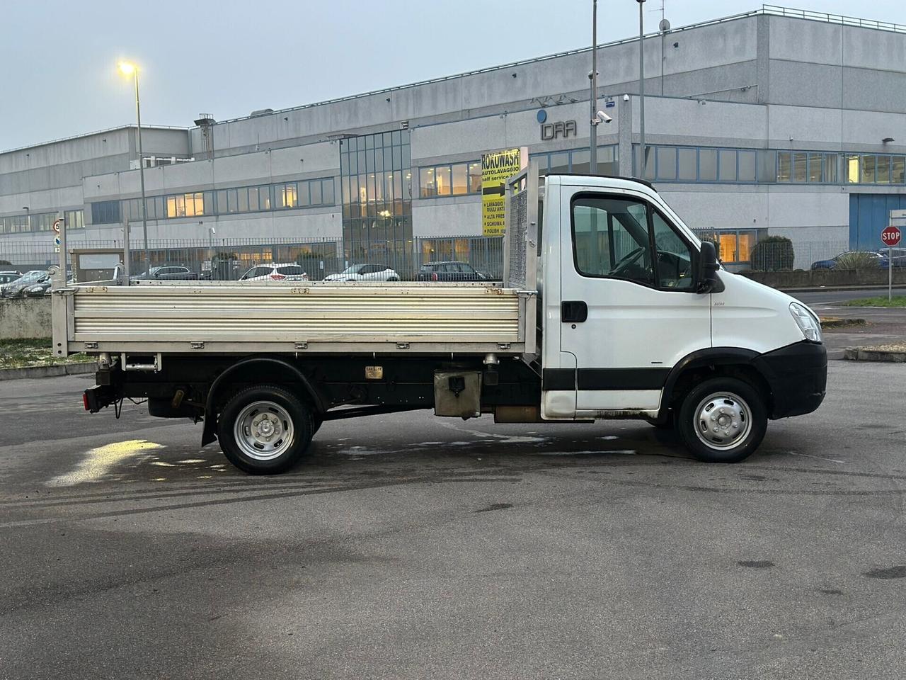 Iveco Dailly Ribalabile