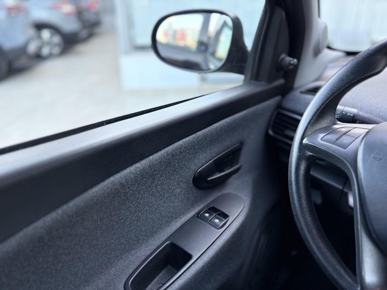 Lancia Ypsilon 5 Porte 1.2 Gpl 69CV E6 Neo - 2019