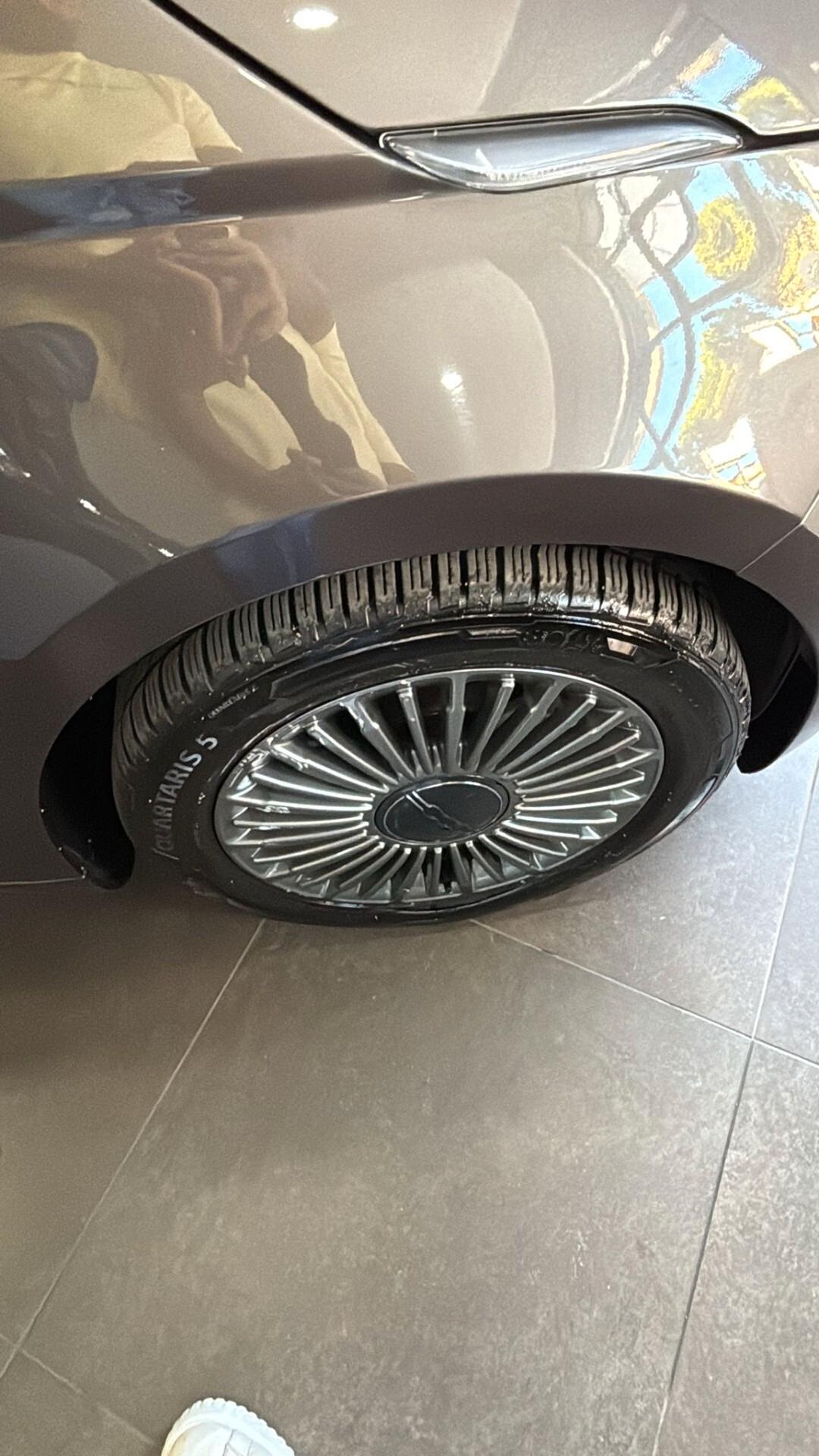 Fiat 500 500e Berlina 42 kWh Icon
