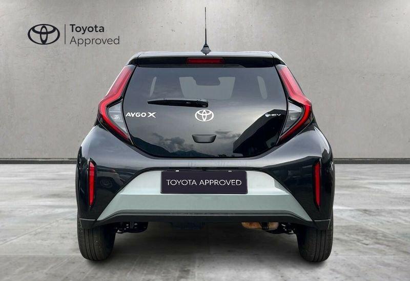 Toyota Aygo X 1.5 HYBRID 115 Icon CVT