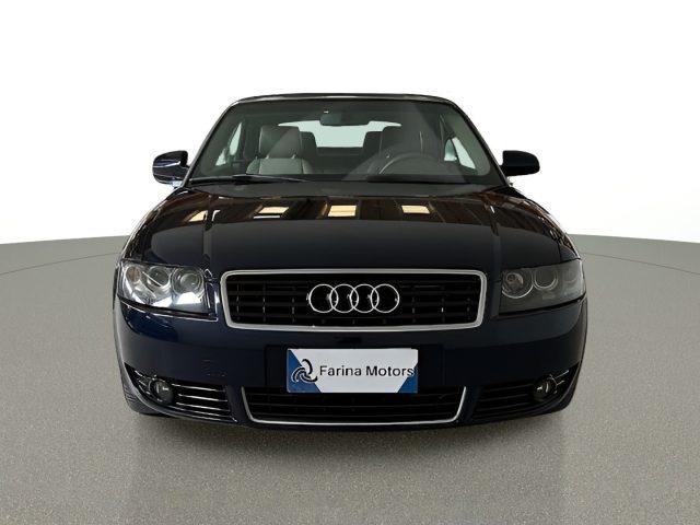 AUDI A4 Cabriolet 2.5 TDI - Clima - Radio CD - Radica