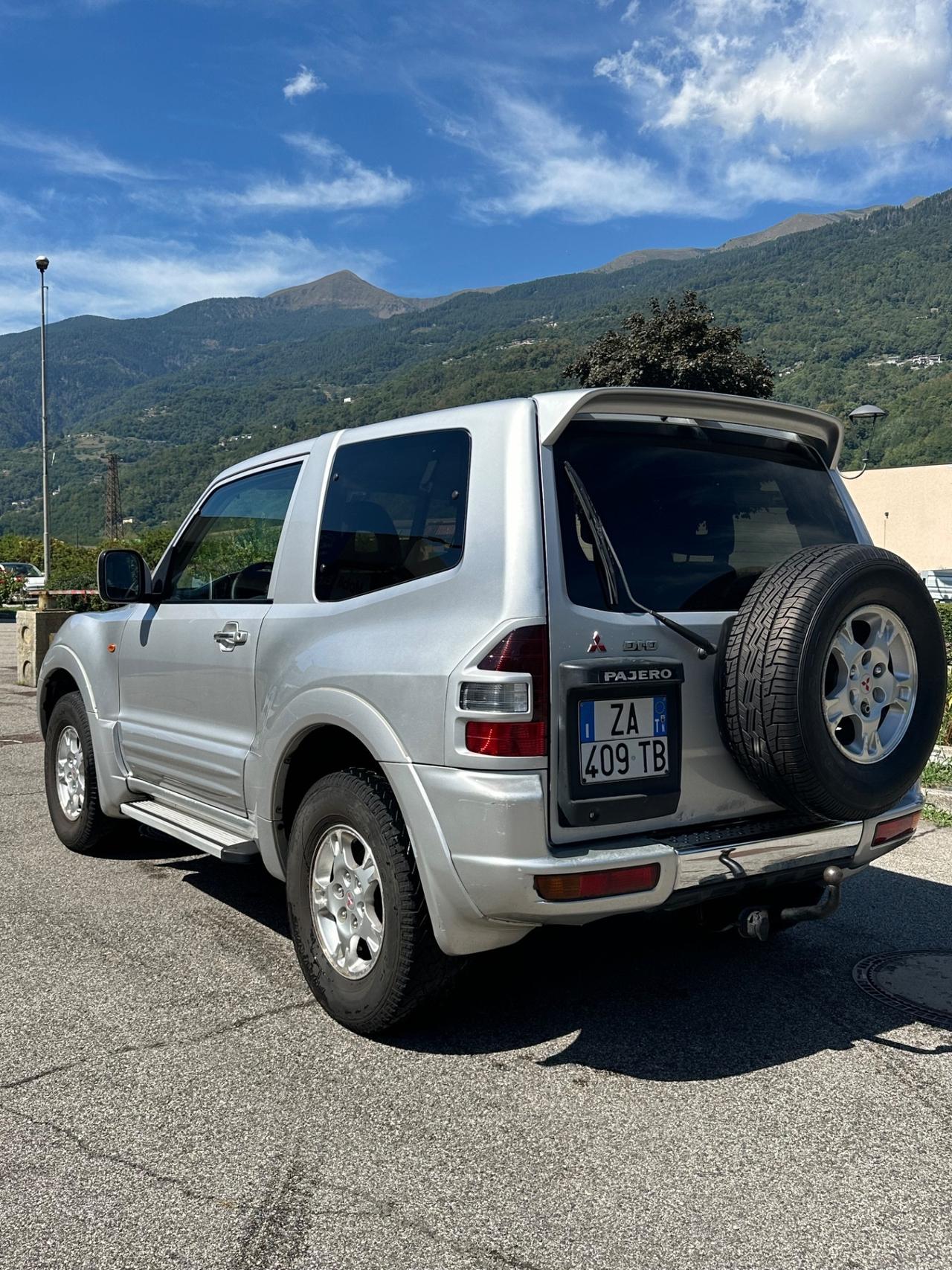 Mitsubishi Pajero 3.2