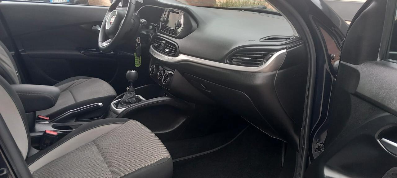 Fiat Tipo 1.6 Mjt Opening Edition neopatentati