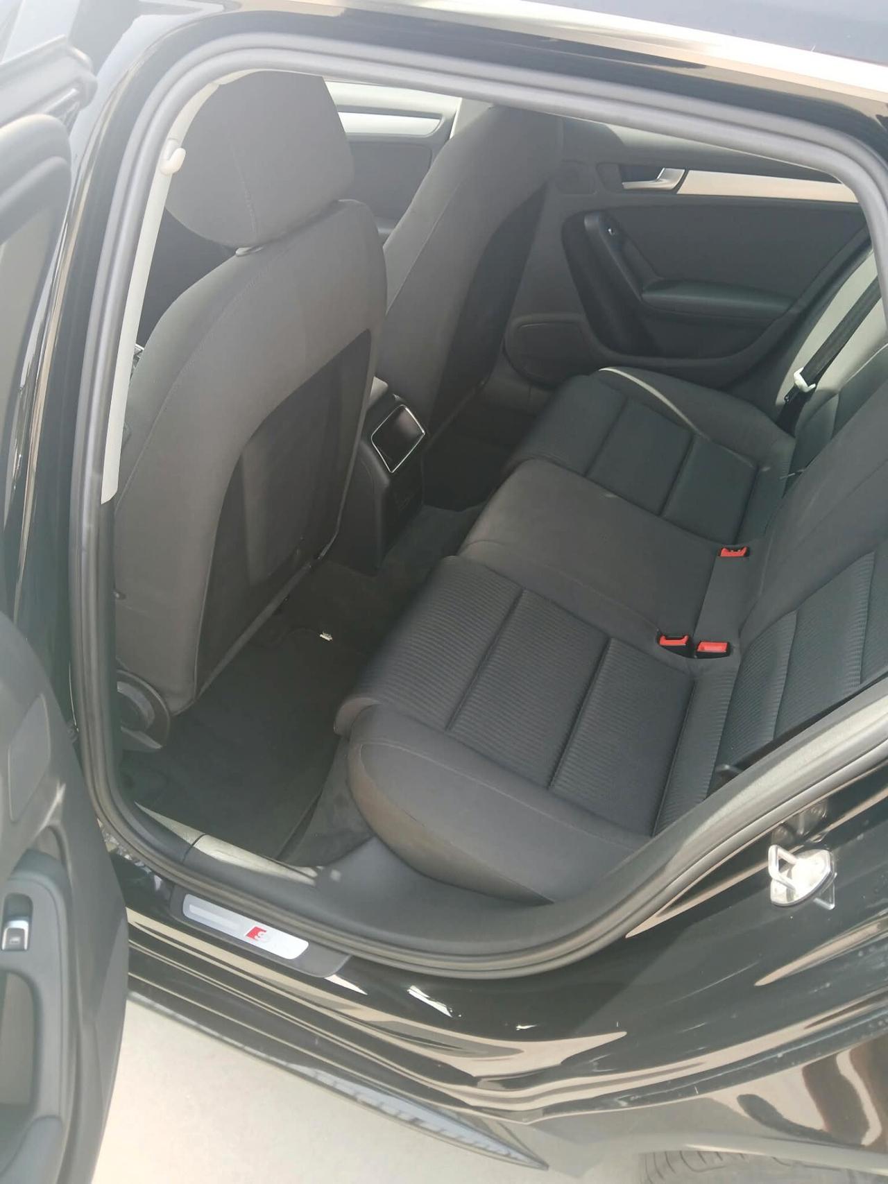 Audi A4 Avant 2.0 TDI 177 CV quattro S tronic edition