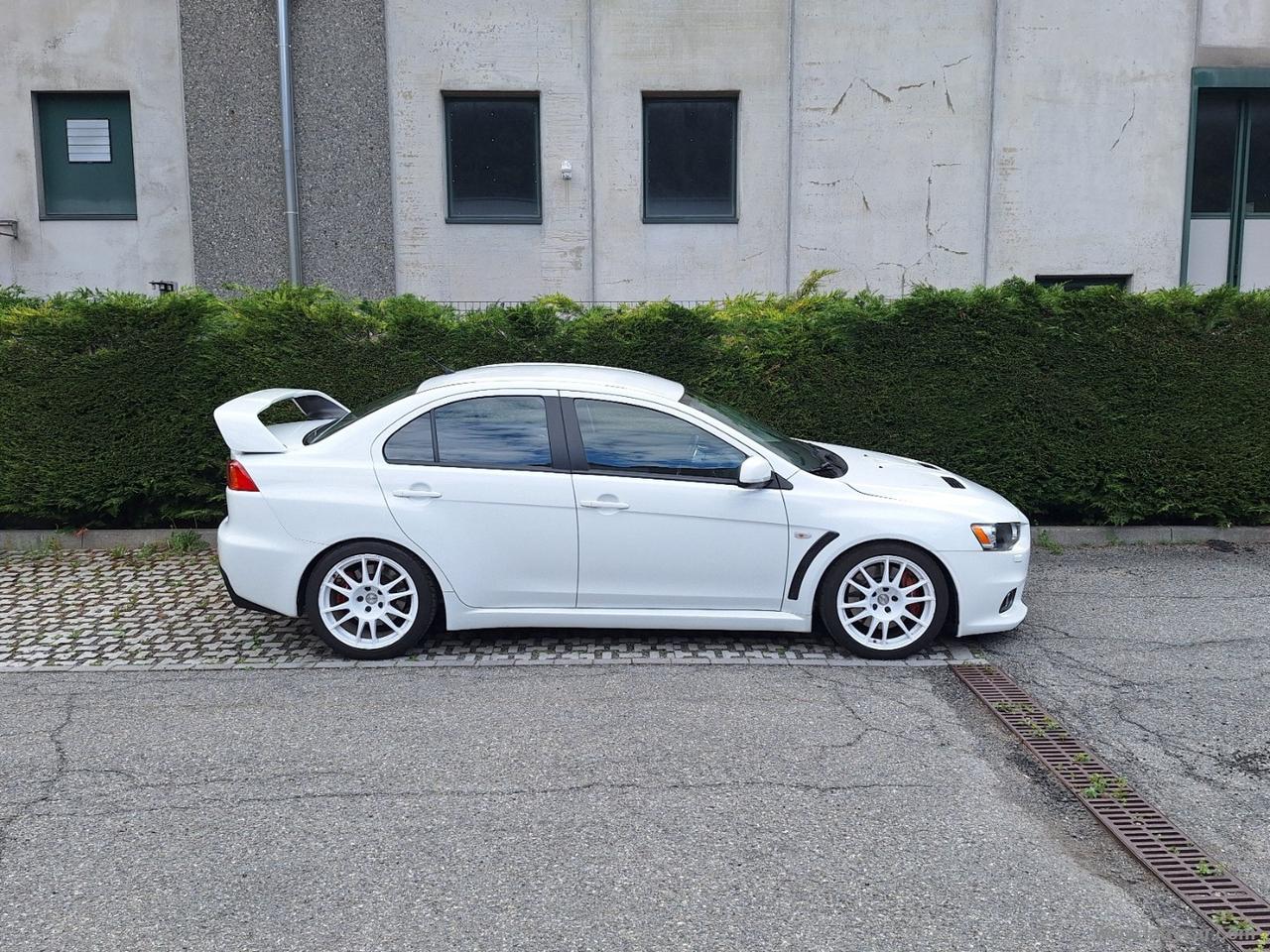 MITSUBISHI Lancer Evolution 2.0 T ITALIANA TAGLIANDI
