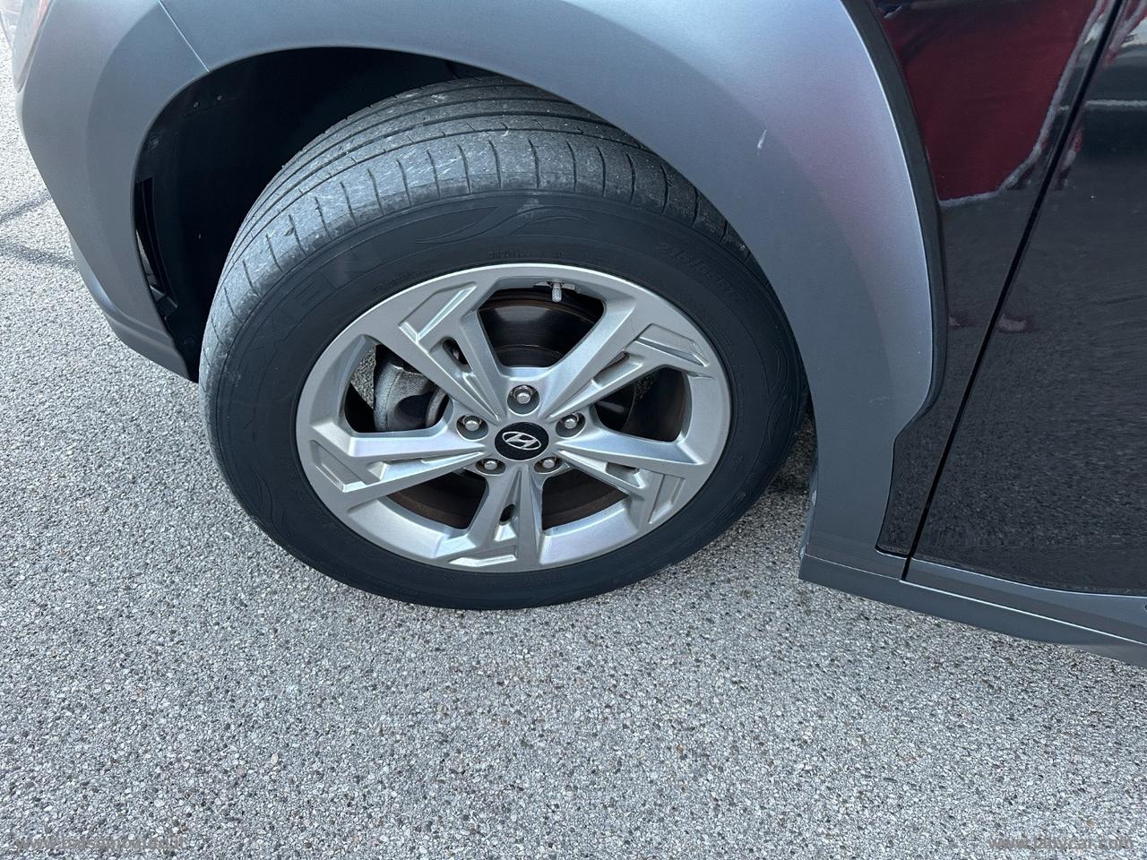 HYUNDAI Kona 1.0 T-GDI Hybrid 48V iMT XLine