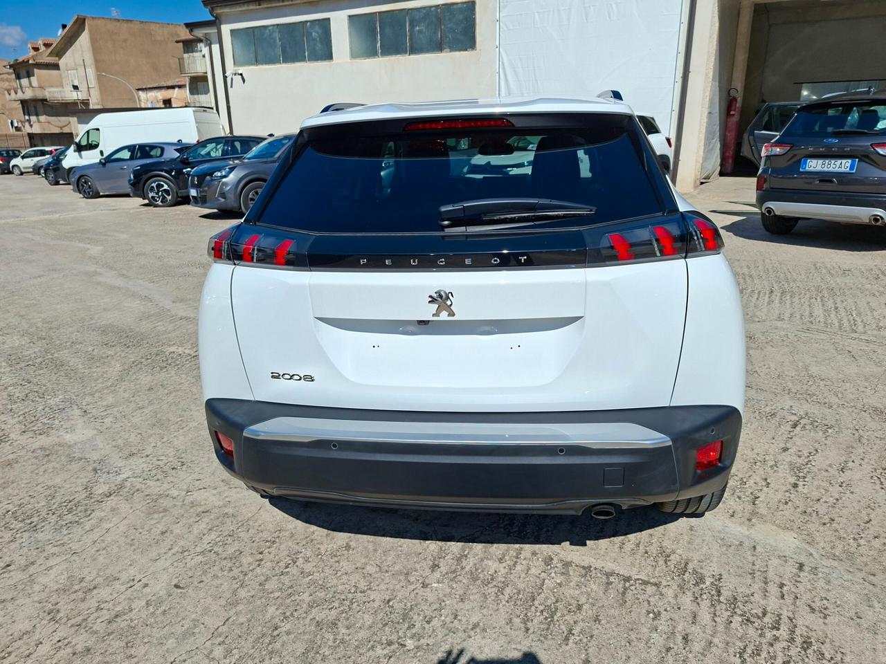 Peugeot 2008 PureTech 100 S&S Allure