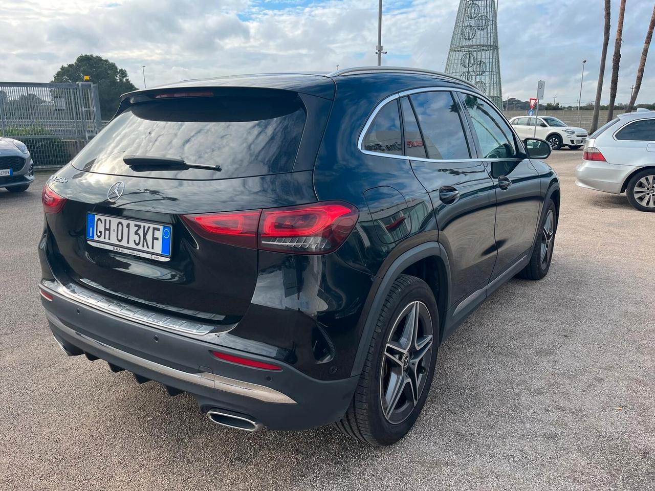 Mercedes-benz GLA 250 e hybrid EQ Premium