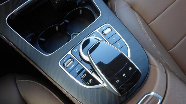 MERCEDES-BENZ E 220 d S.W. 4Matic Auto Premium AMG