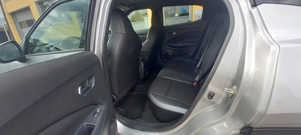 Nissan Juke Hibrid cc. 1.598 Benzina-Elettrica Automatica 5 Porte 5 Posti SOLO 37.000 KM. UTILIZZABILE ANCHE PER I NEOPATENTATI