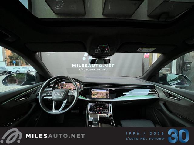 AUDI Q8 50TDI S line Pano Sed ventilati ACC Matrix AppleCP