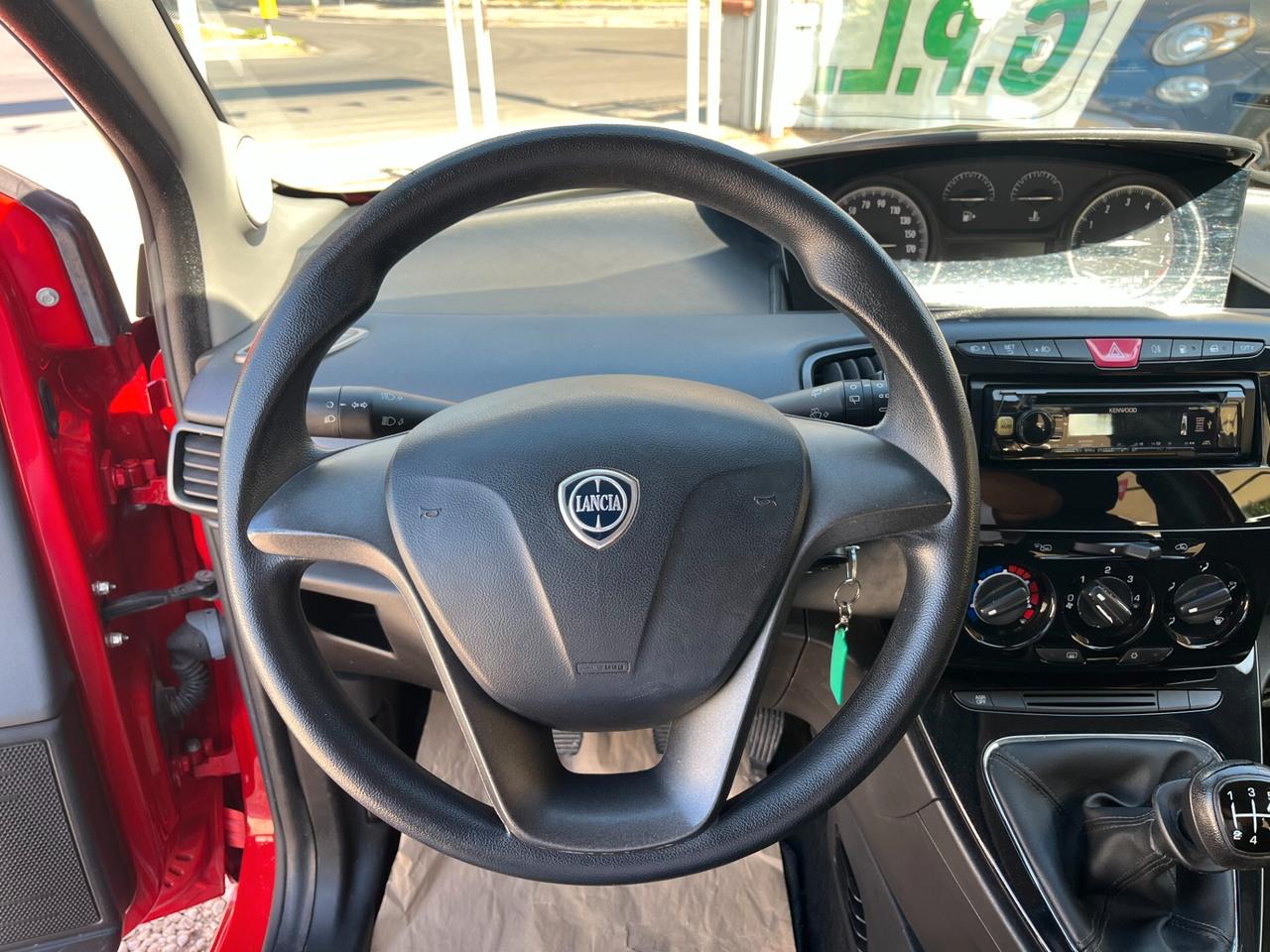 Lancia Ypsilon 1.2 69 CV 5 porte GPL SCADENZA 2036 KM CERTIFICATI