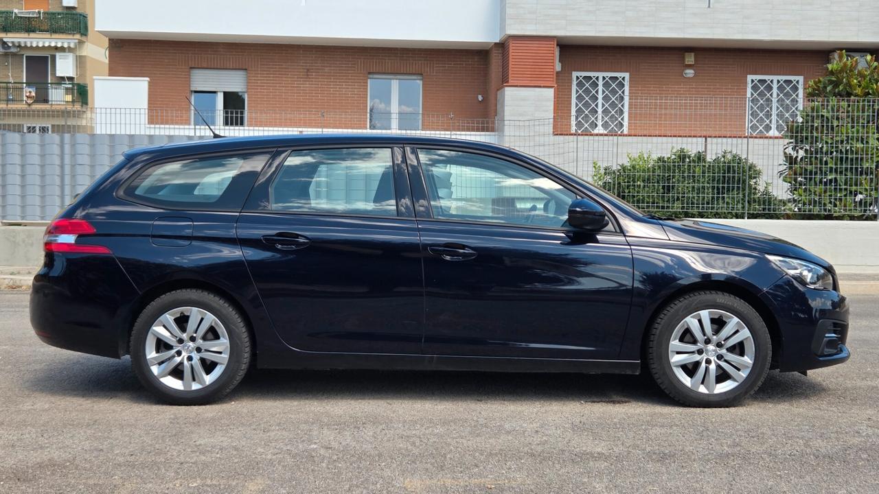 Peugeot 308 BlueHDi 130 sw Automatica Navi