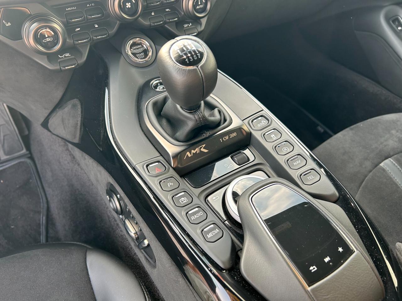 Aston Martin Vantage Coupé Manual