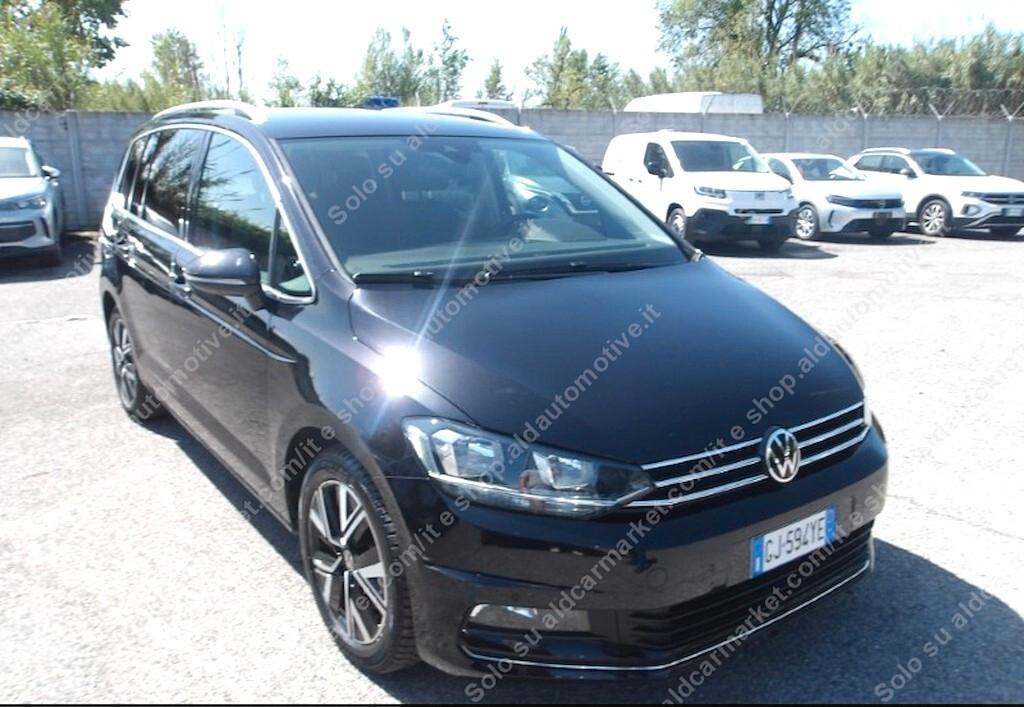 Volkswagen Touran 2.0 TDI 150 CV SCR DSG Executive BlueMotion Tech.7p Nav PDC UNIPRO IVA DEDUC.