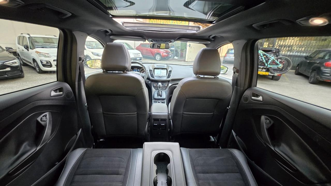 Ford Kuga 2.0 TDCI 180 CV S&S 4WD ST-Line Business