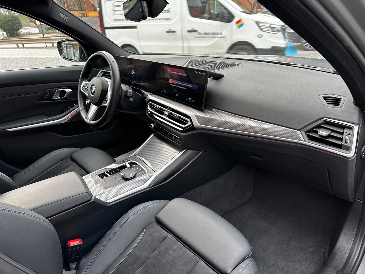 Bmw 320d xDrive Touring M Sport PRO_TETTO_R19_MATRIX_BLACK_