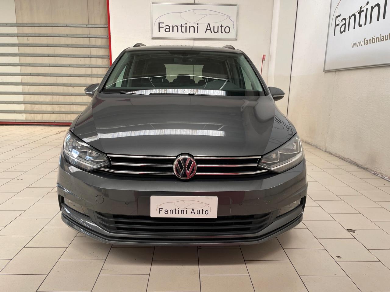 Volkswagen Touran Volkswagen Touran Business 2.0 TDI 7p dsg-Ok Neopatentat-LEGGI SOTTO